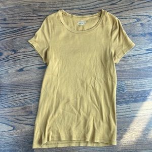 JCrew perfect fit short sleeve crew neck